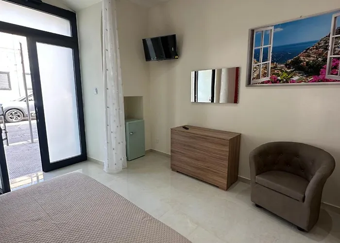 Alojamento de Acomodação e Pequeno-almoço Marea 3*